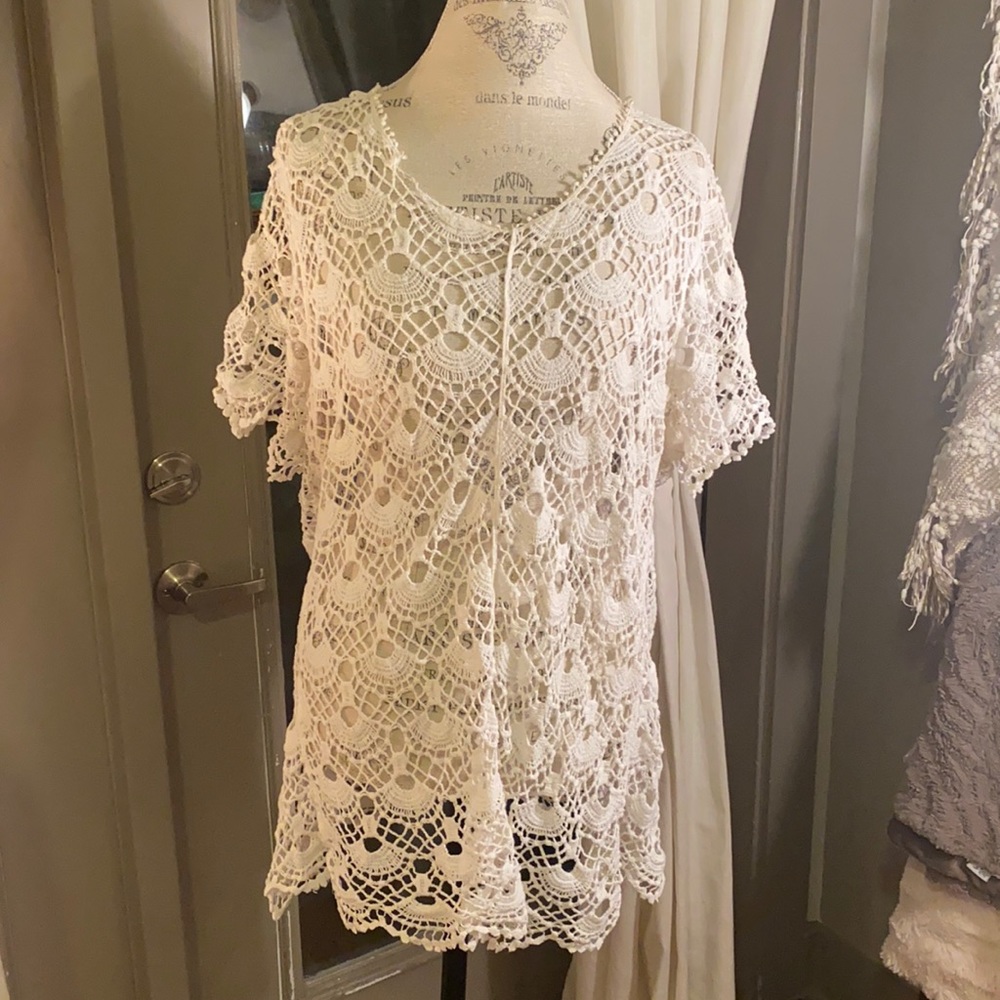 White lace top
